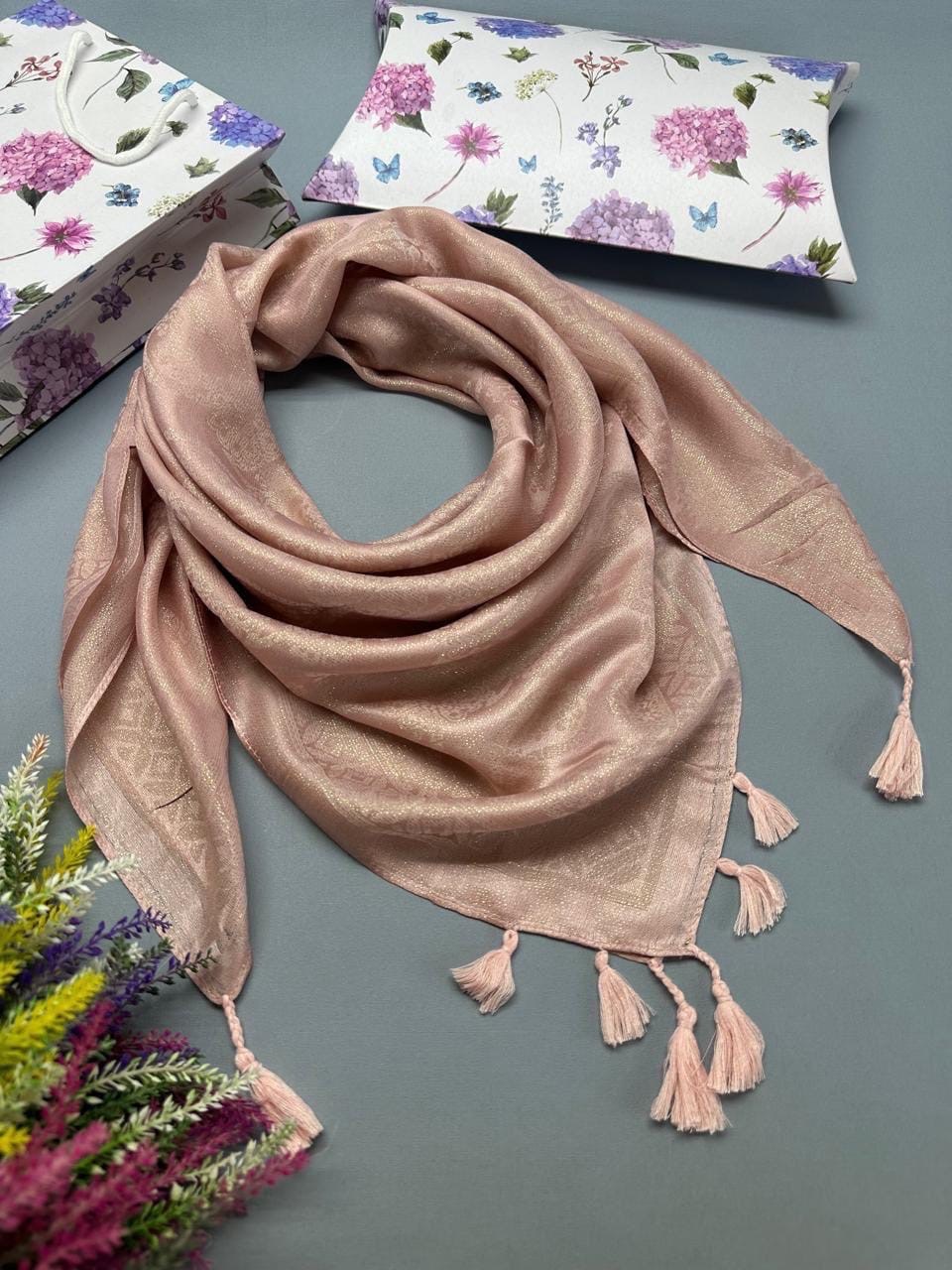 шарфы и платки,платки женские,женский шарф,платок палантин,платки шелк