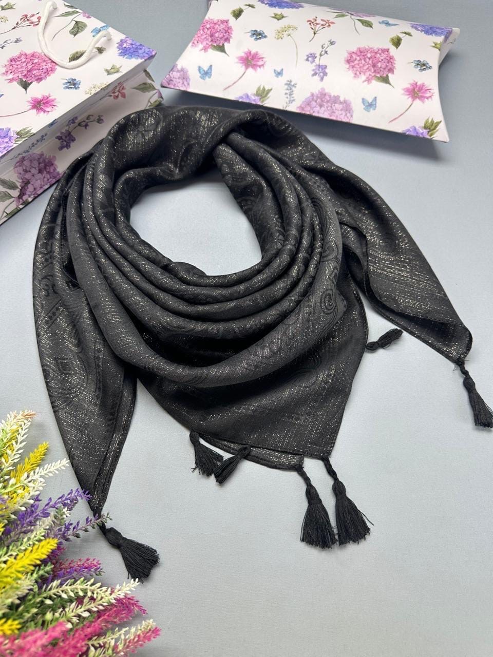 шарфы и платки,платки женские,женский шарф,платок палантин,платки шелк