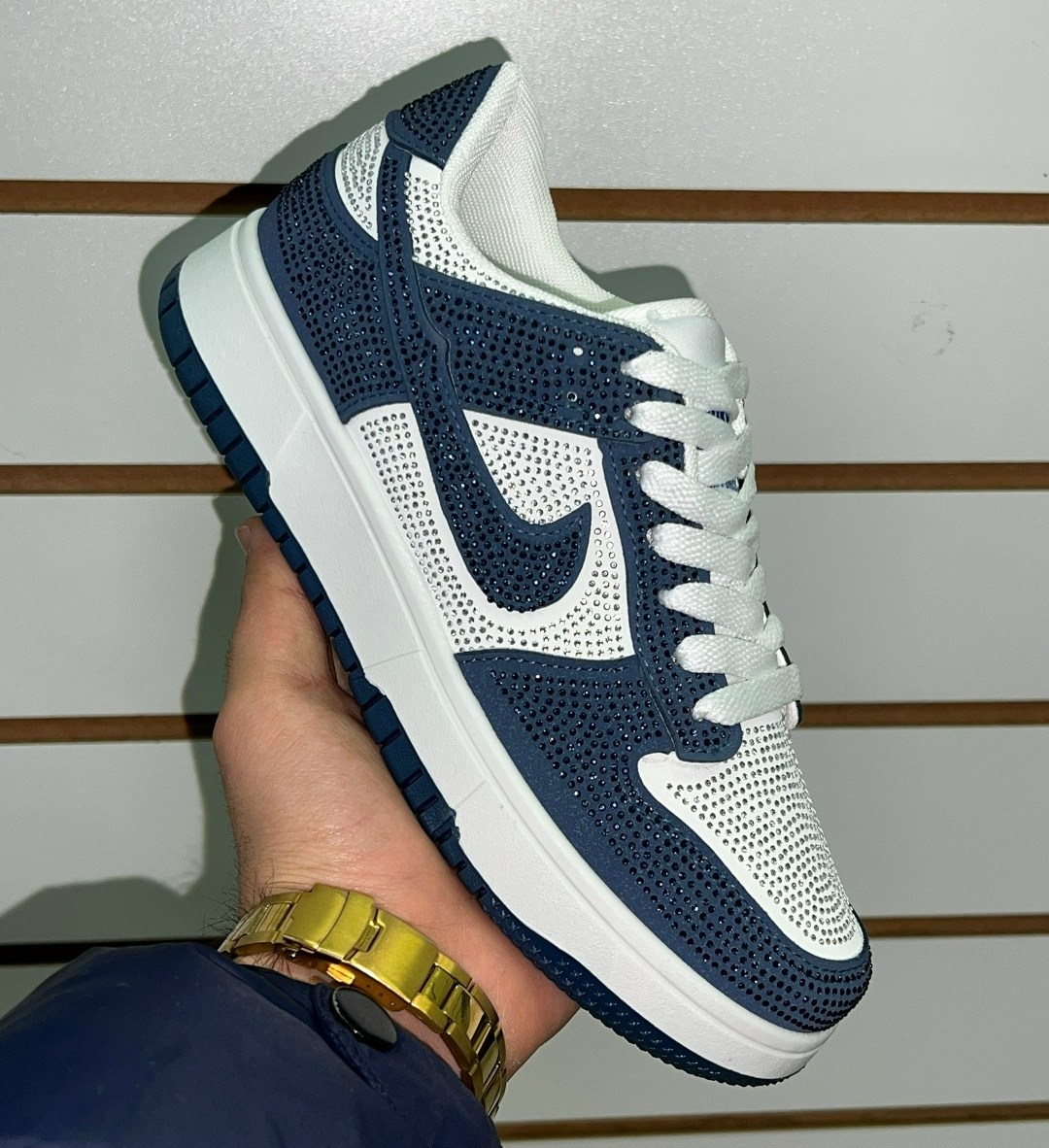 кроссовки,swarovski x nike air jordan 1 low og "stealth",swarovski air jordan 1 low hm9208 001,кроссовки женскиe,кроссовка