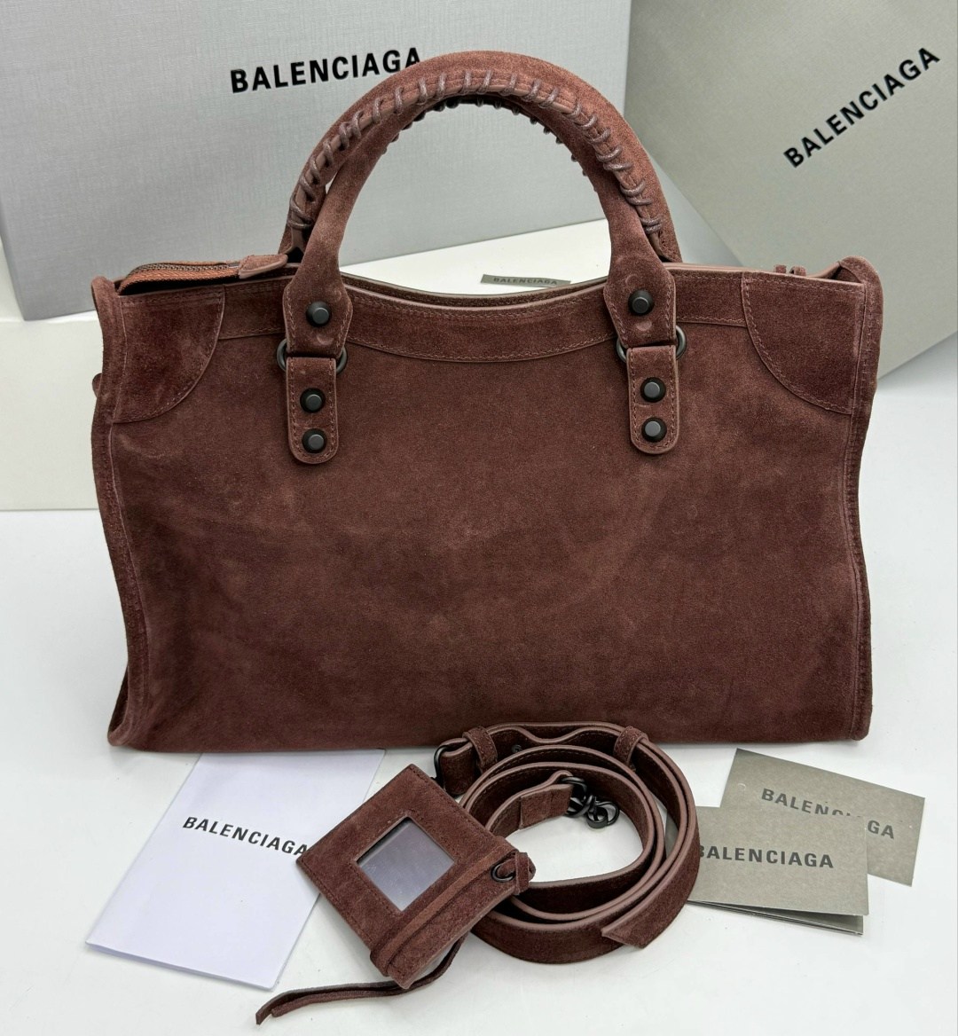 женская сумка balenciaga,сумка balenciaga,balenciaga bags,balenciaga city bag,сумка баленсиага классика