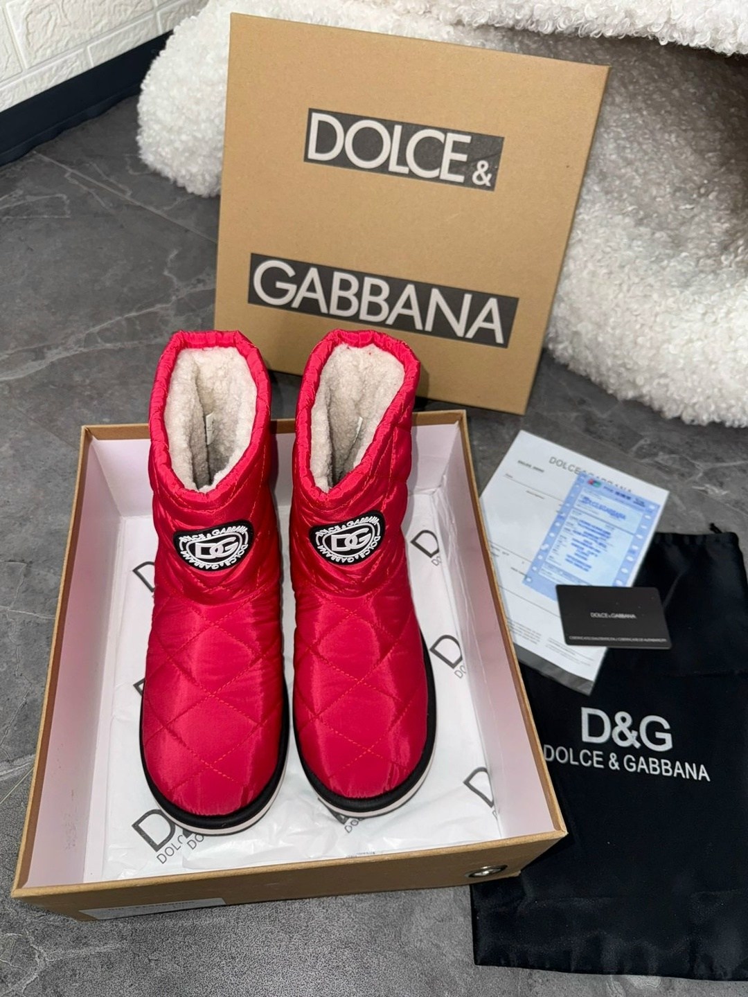 женские дутики,женские угги,,дутики зимние женские,стеганые угги шанель