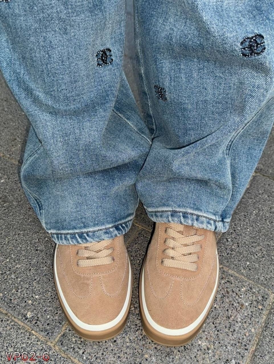 ,зимние кеды loro piana из натуральной замши,лоферы loro piana,брендовые модные замшевые зимние кеды с мехом beplatinum,замшевые кроссовки