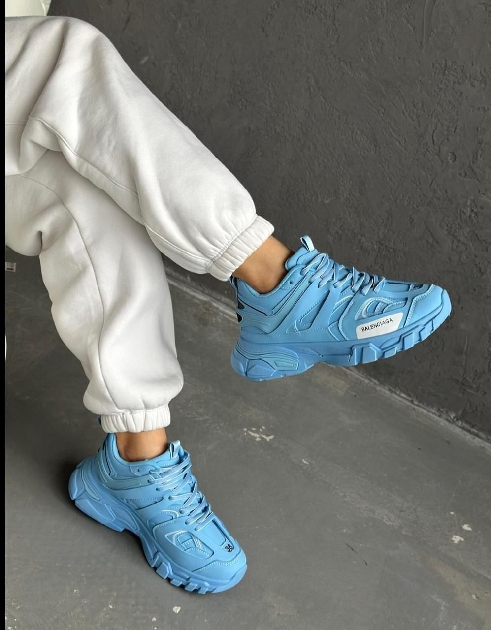 кроссовки balenciaga track light blue women's,женские кроссовки balenciaga track a123283 голубые,balenciaga кроссовки,женские кроссовки balenciaga,кроссовки balenciaga wmns track trainer light blue си