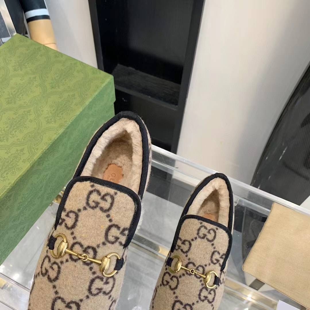 лоферы гуччи женские,модная женская ,стильная ,мокасины гуччи,лоферы gucci