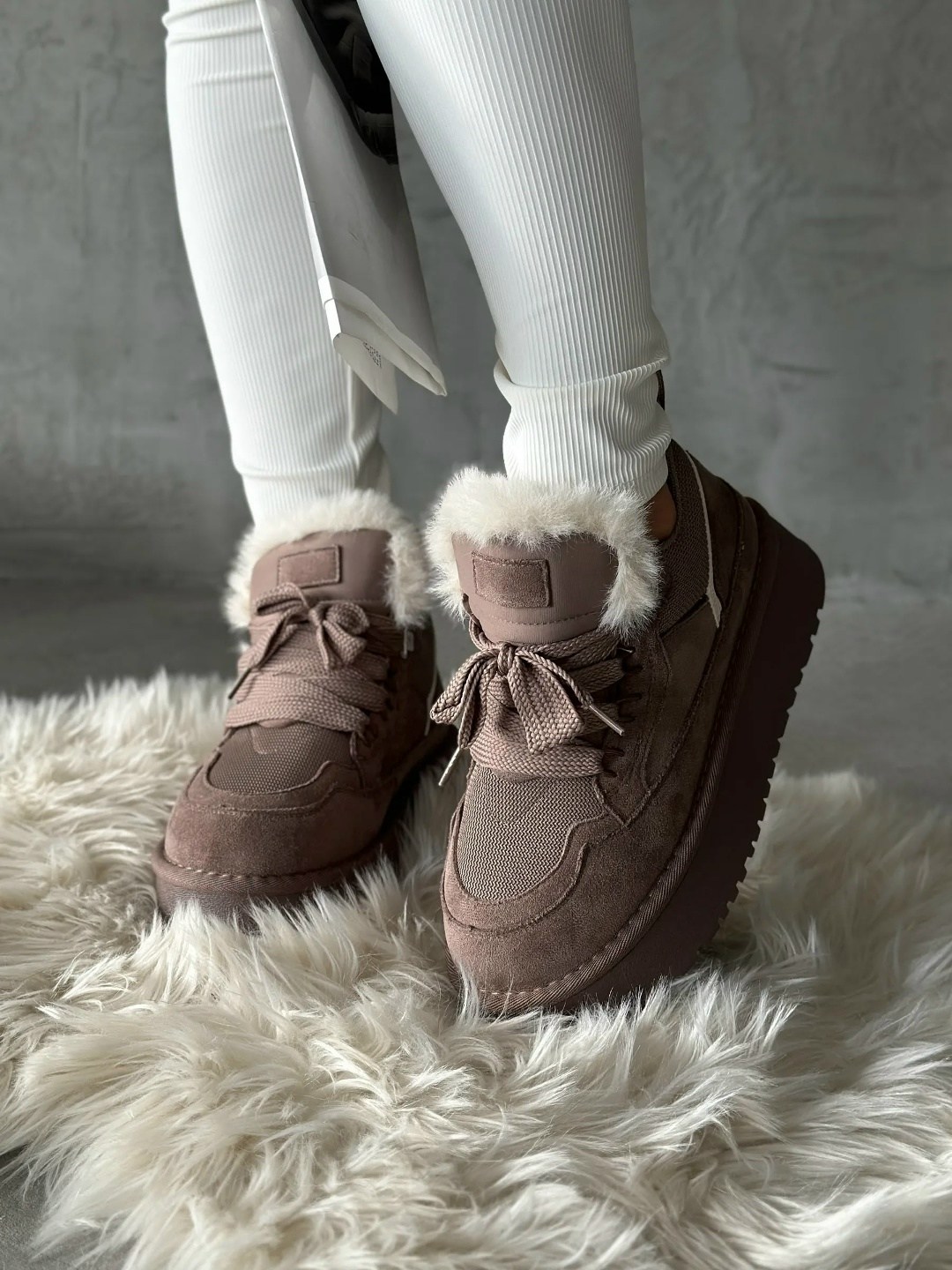 ,ботинки замш,зимняя  женская,угги женские, женская