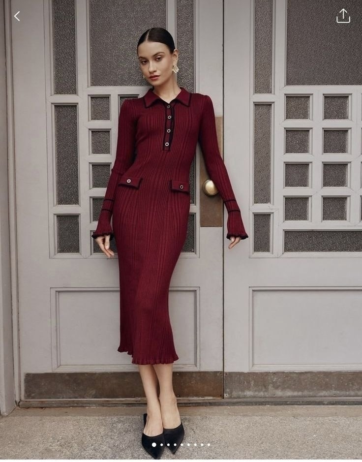 приталенное трикотажное платье макси в рубчик,трикотажное длинное платье,трикотажное платье,платье женская,вязаное платье