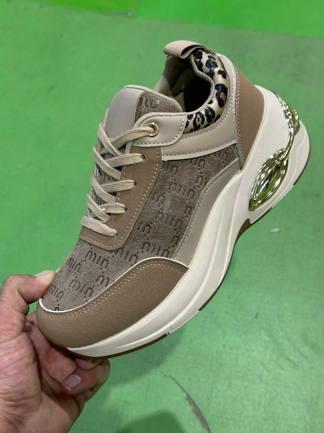 ,кроссовки женскиe,кроссовки облегченные, женская,кроссовки весенние