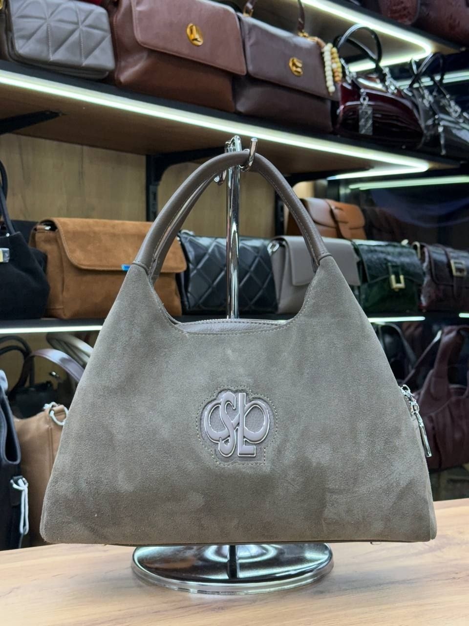 замшевая сумка,сумка из замши женская,сумка женская с натуральной замшей,натуральная замшевая сумка,женская сумка из натуральной замши