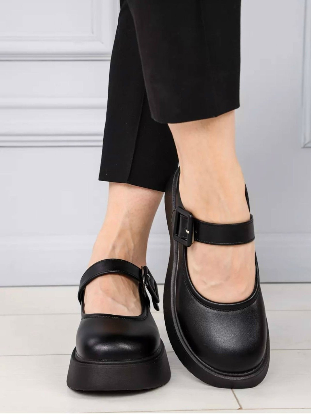 школьные туфли кожаные мэри джейн eiffelina,школьные туфли кожаные мэри джейн eiffelina цвет черный,туфли мэри джейн эконика,,школьные туфли классические кожаные мери джейн с ремешком abbeli