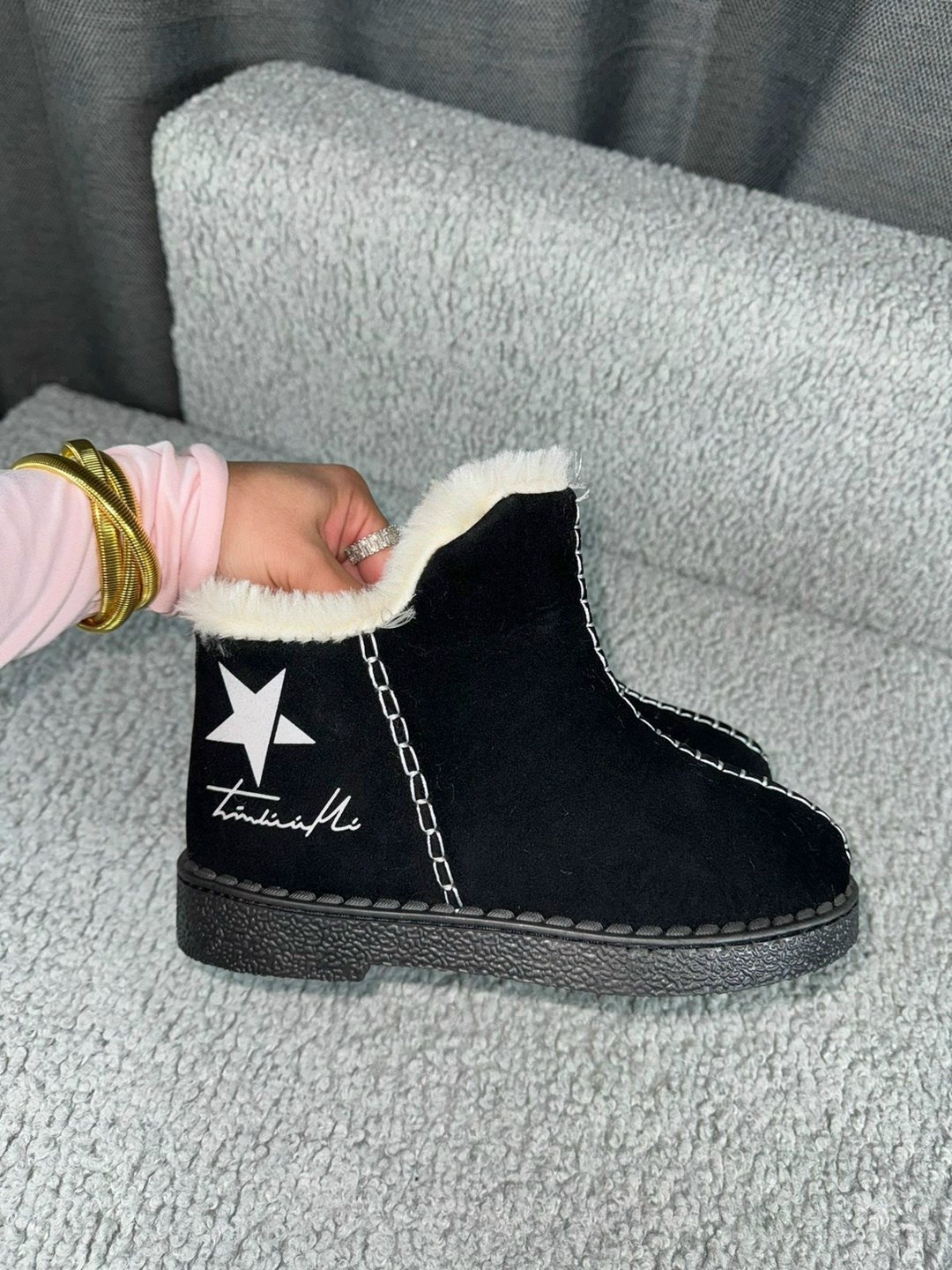 женские угги,,угги женские зимние,модные угги,зимняя  женская