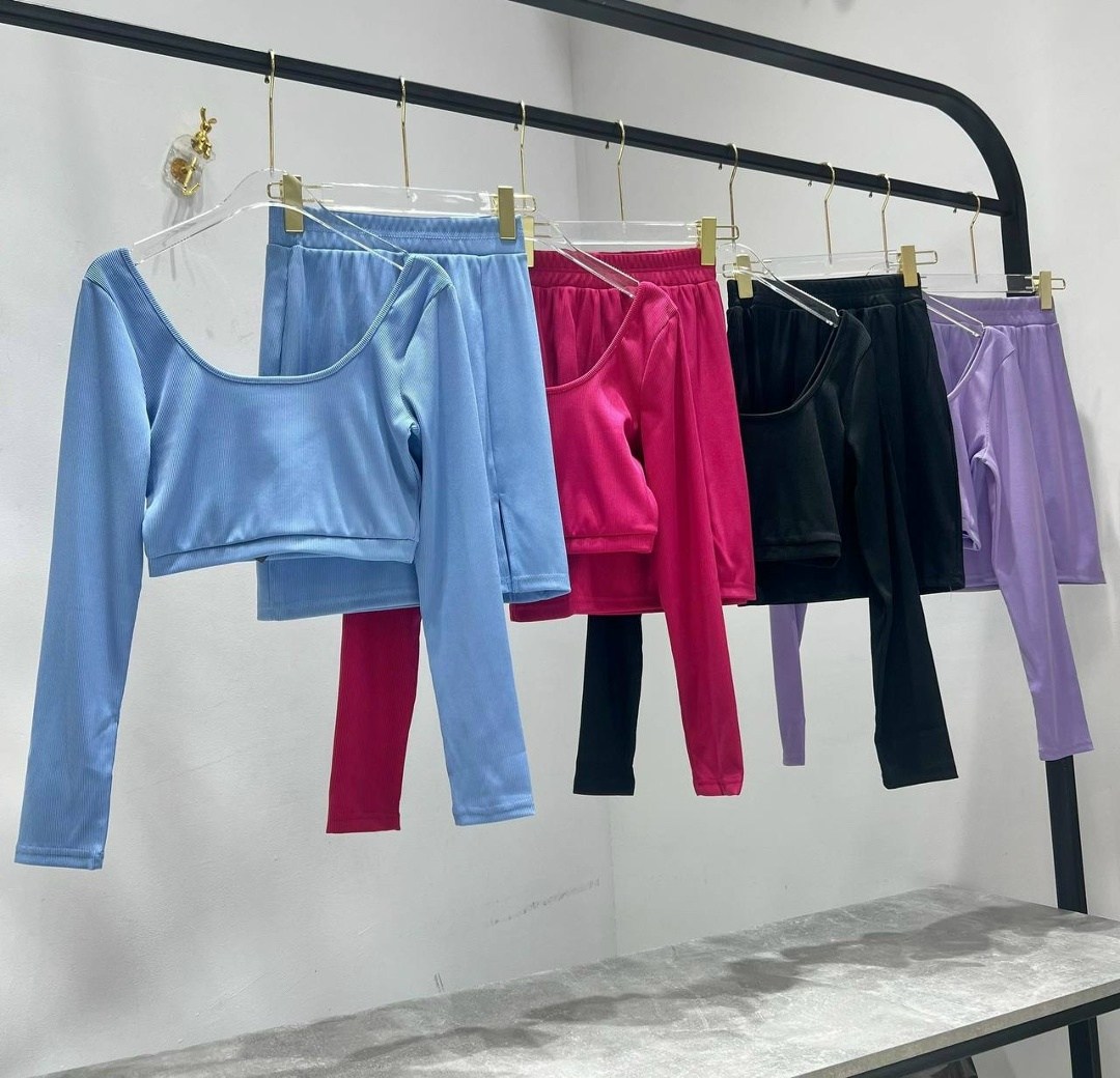 женские укороченные топы с длинным рукавом,топ с длинными рукавами женский,топ с длинными рукавами,кроп топы