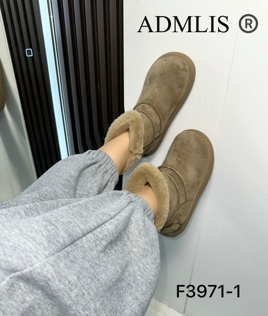 ,женская зимняя ,зимняя ,теплая , угги