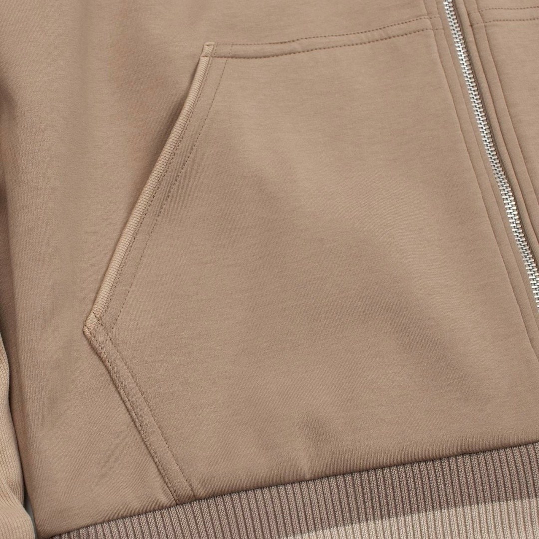 костюм мужской бежевый,спортивный костюм бежевый,бежевый костюм,спортивные костюмы мужские,хлопковый спортивный костюм kiton