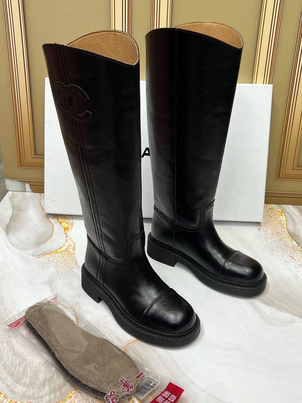 chanel сапоги,женские кожаные сапоги chanel premium black,сапоги шанель,женские брендовые кожаные сапоги chanel premium,сапоги женские chanel