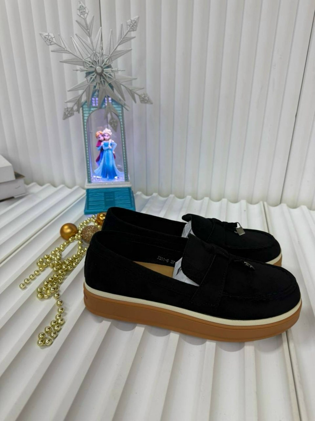 ,лоферы loro piana,лоферы женские loro piana,лоферы замшевые,лоферы женские