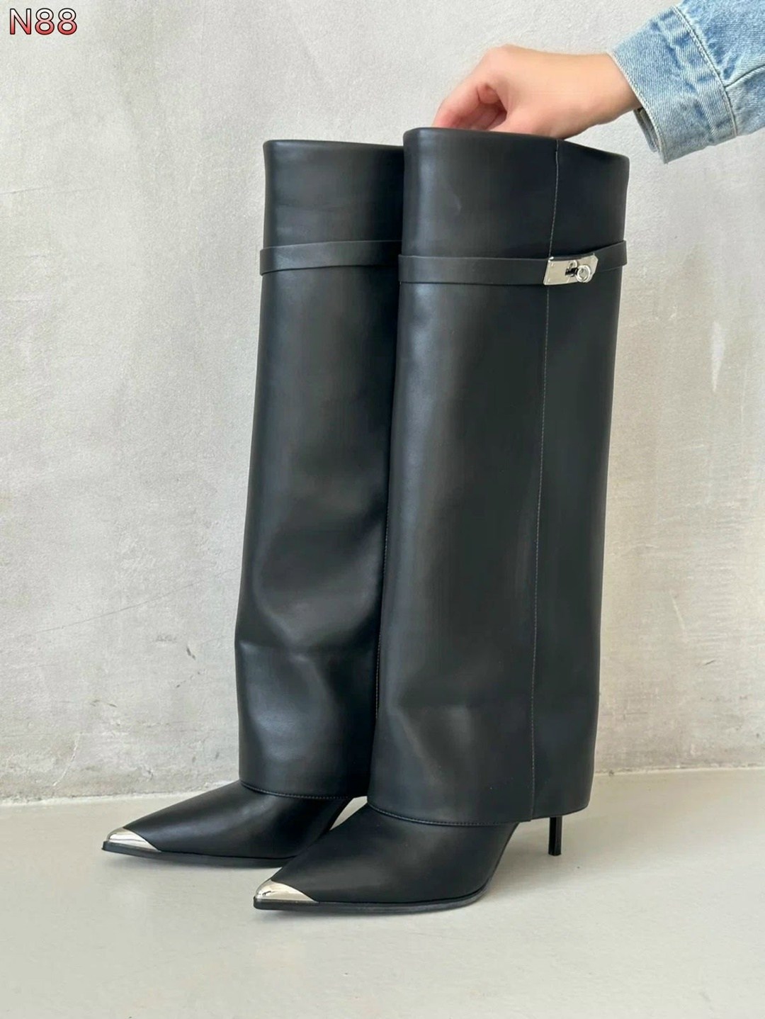 сапоги givenchy,женские сапоги givenchy кожаные черные,женские сапоги givenchy кожаные черные lm-16170,сапоги живанши,сапоги