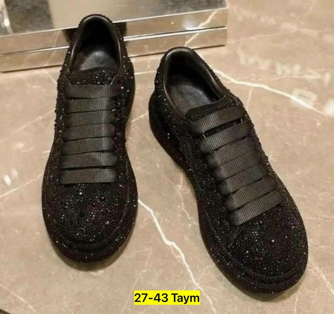 кроссовки со стразами,кроссовки со стразами женские,,кроссовки люксовые,кроссовки 2025