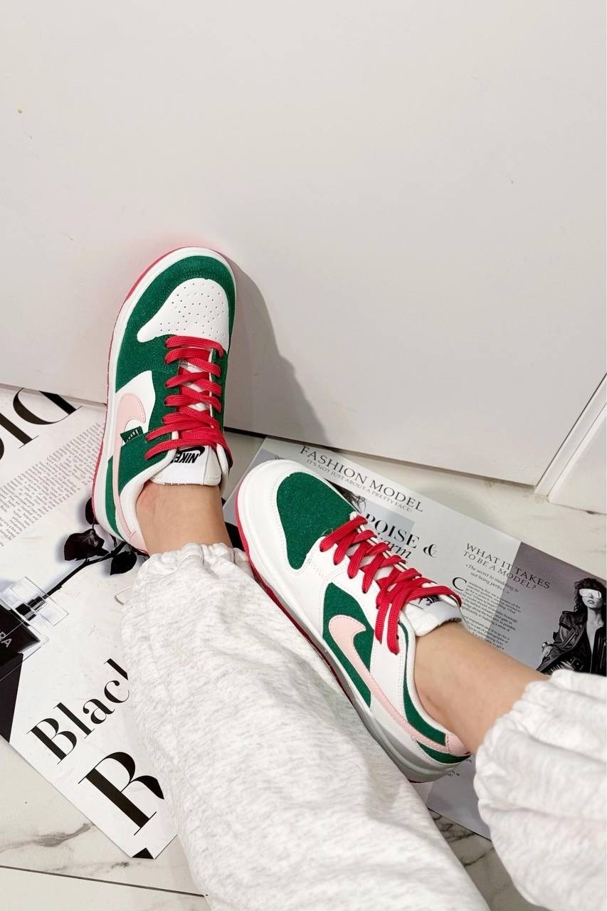 кроссовки,кроссовки мужские женские,стильные кроссовки,nike dunk low, женская