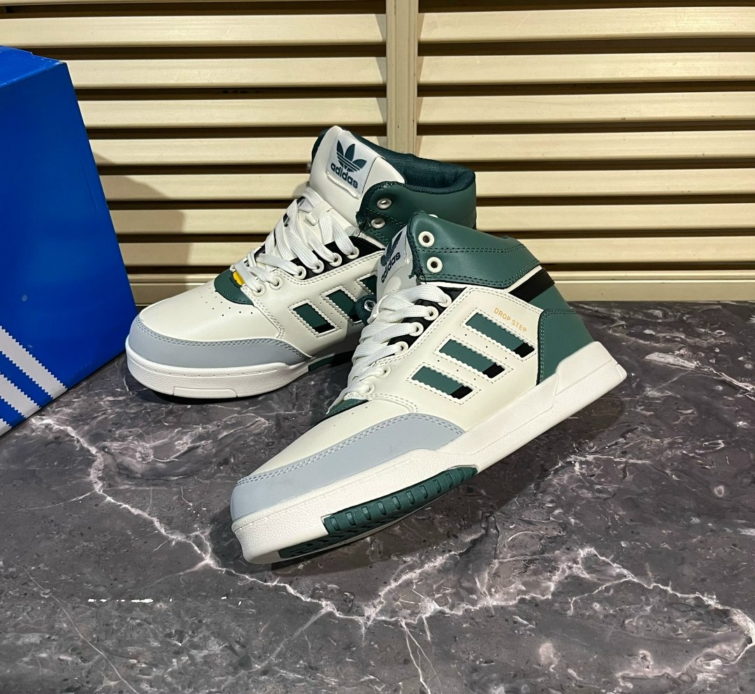 кроссовки adidas,кроссовки зимние adidas,зимние кроссовки adidas hoops 2.0 mid белые,мужские зимние кроссовки adidas,мужские кроссовки adidas