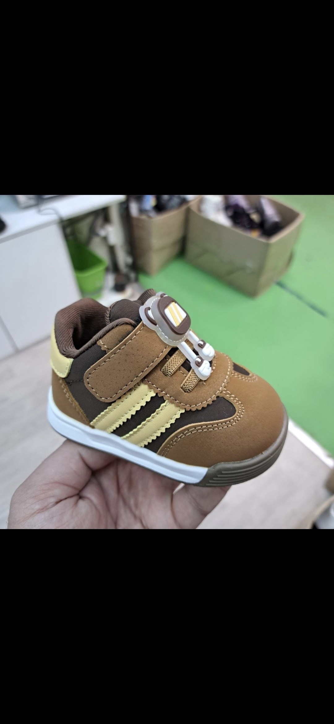 ,детские кроссовки,кроссовки для малыша,кроссовки для детей,кроссовки мальчику