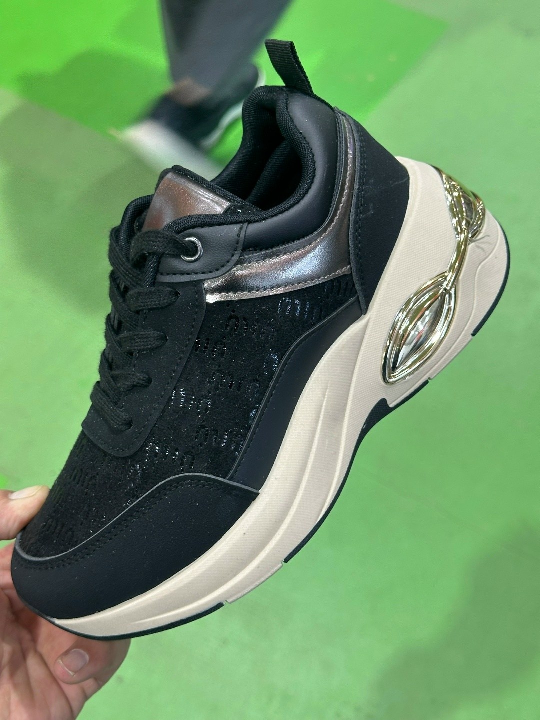 ,кроссовки женскиe,кроссовки облегченные, женская,кроссовки весенние