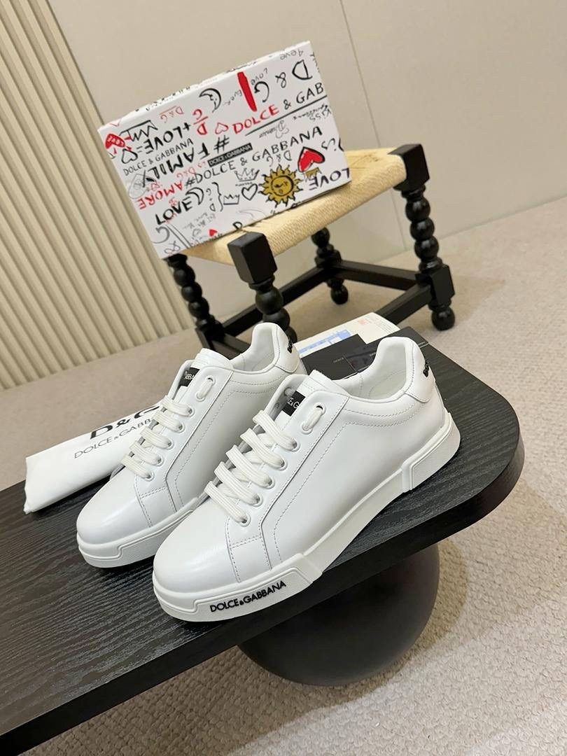 кожаные кроссовки белого цвета dolce & gabbana portofino,кроссовки дольче габбана мужские белые,кроссовки dolce&gabbana,женские кожаные кроссовки dolce&gabbana portofino белые,кеды дольче габбана мужс