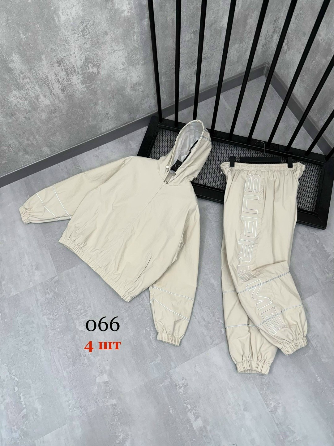 спортивный костюм живанши мужской,спортивный костюм givenchy,спортивный костюм прада,спортивный костюм prada,костюм спортивный celine