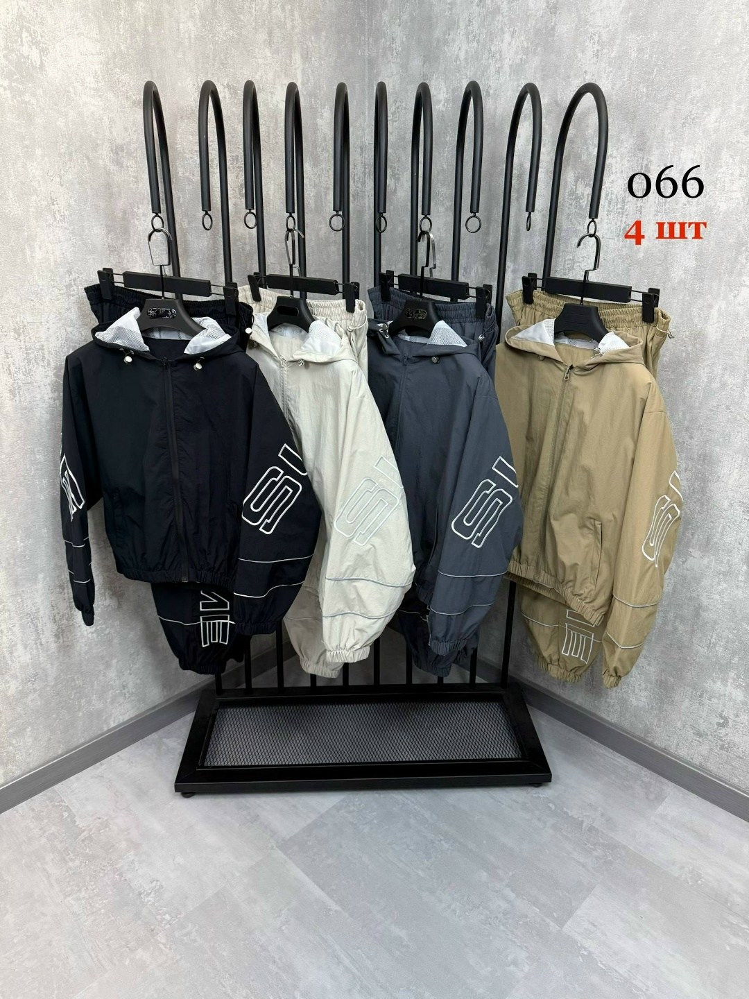 спортивный костюм живанши мужской,спортивный костюм givenchy,спортивный костюм прада,спортивный костюм prada,костюм спортивный celine