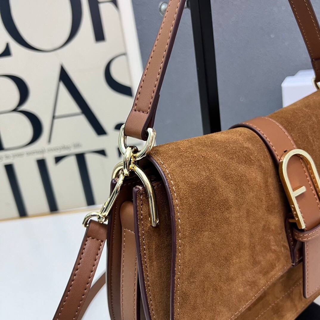 замшевая сумка,сумка на плечо furla из воловьей кожи,замшевая сумка женская,сумка,коричневая женская сумка furla
