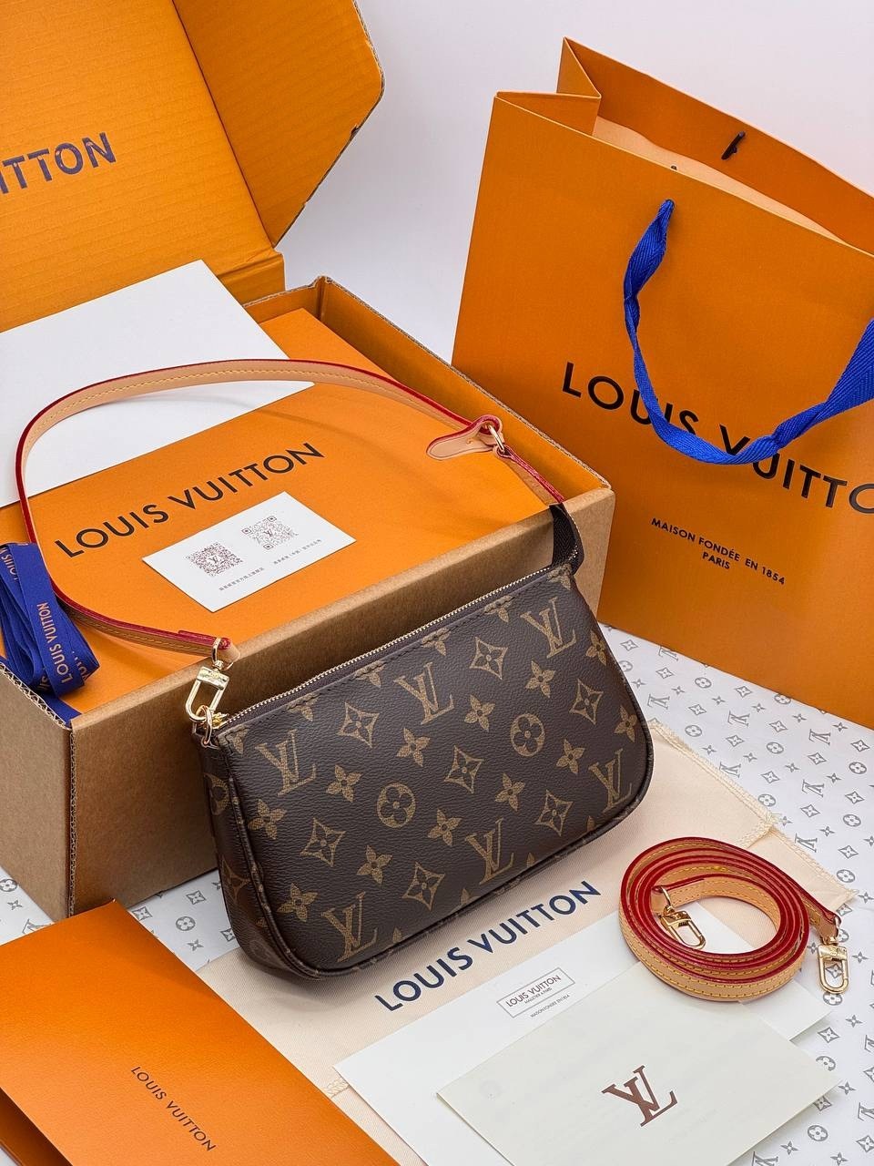 сумка женская louis vuitton,louis vuitton pochette,луи виттон сумка,cумка louis vuitton,клатч луи виттон