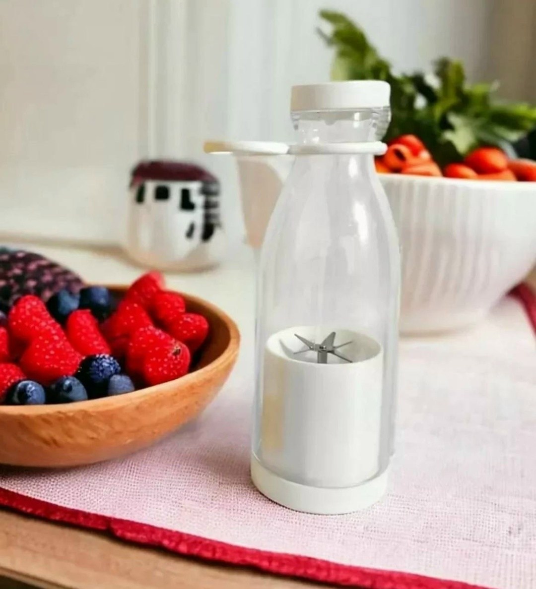 портативный блендер mini juice,блендер бутылка портативный для смузи mini juice,портативный блендер для смузи mini juice,портативный блендер мини джус,беспроводной блендер портативный мини для смузи