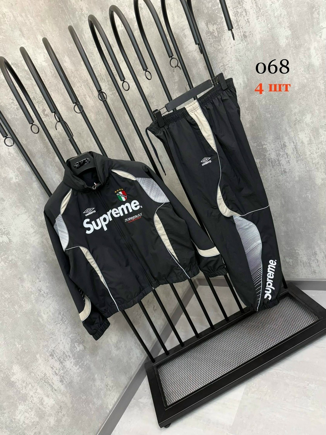 спортивный костюм umbro supreme,supreme umbro track jacket,куртка supreme x umbro track jacket 'black',суприм куртка,спортивные костюмы supreme x umbro
