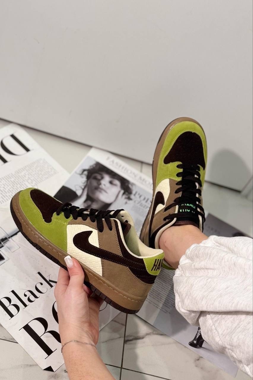 кроссовки,кроссовки мужские женские,стильные кроссовки,nike dunk low, женская