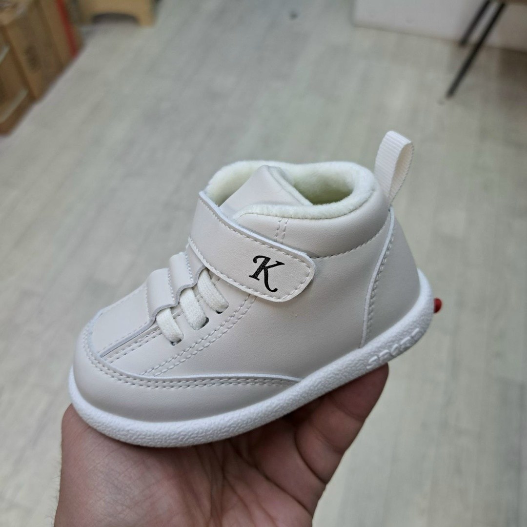 ,ботинки для малыша,детская ,демисезонные ботинки для малышей,детские ботинки