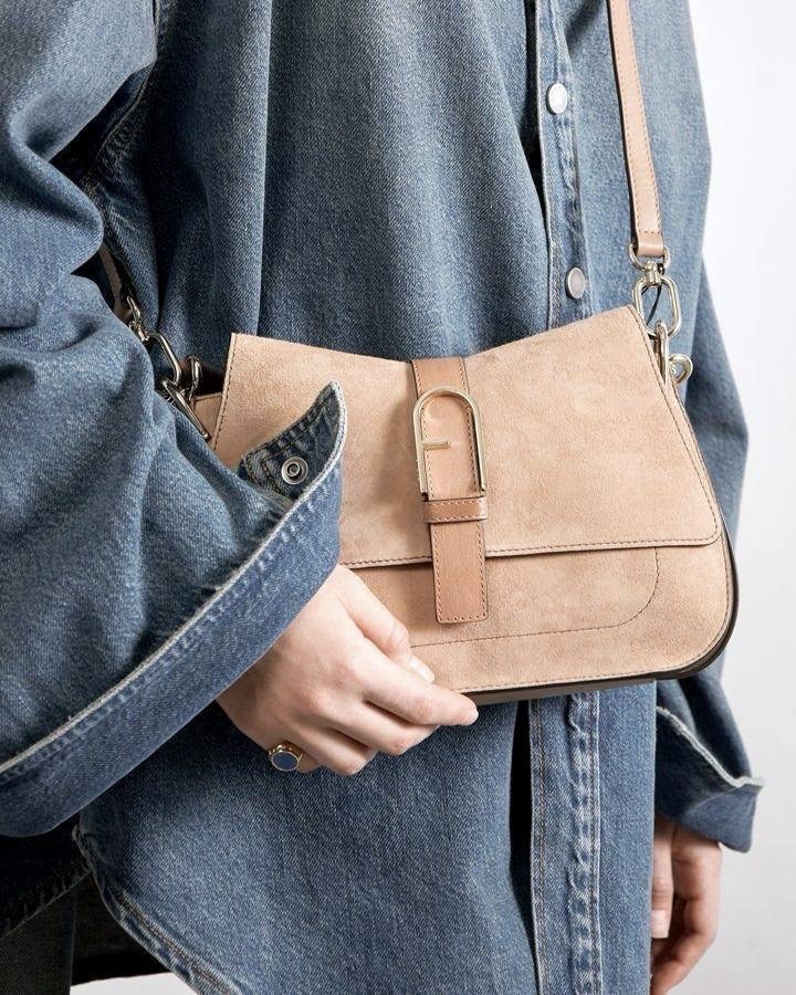 замшевая сумка,сумка на плечо furla из воловьей кожи,замшевая сумка женская,сумка,коричневая женская сумка furla