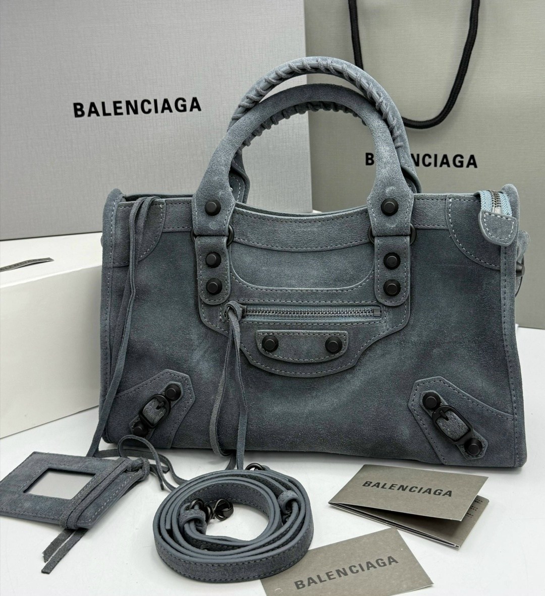 сумка balenciaga,balenciaga сумка женская,balenciaga bags,balenciaga city bag,сумка баленсиага классика