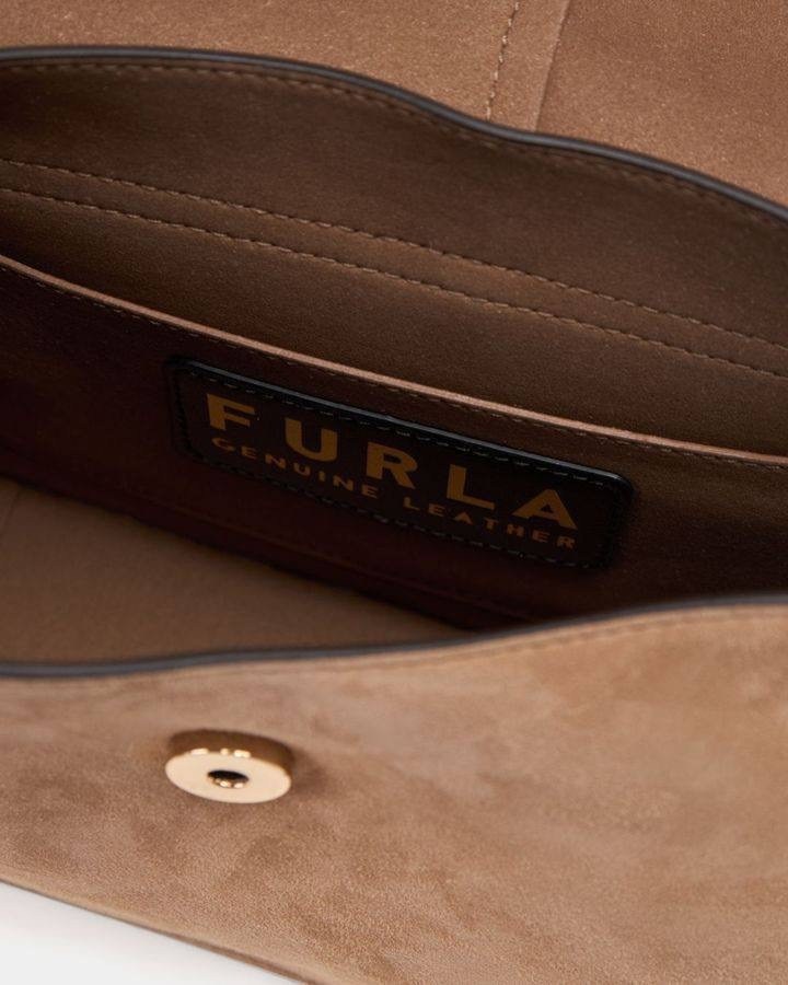 женская коричневая сумка flow large furla,сумка furla flow l из натуральной замши,сумка furla flow темно коричневая,женская сумка через плечо furla коричневая,сумка flow large furla wb01040/bx3354 кор