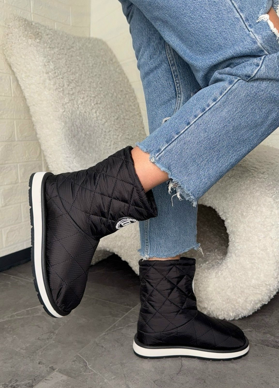 женские дутики,женские угги,,дутики зимние женские,стеганые угги шанель