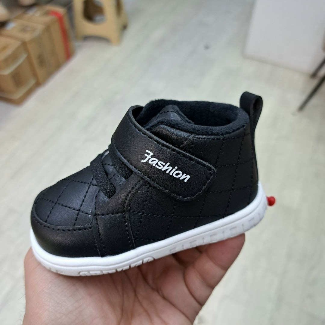 детские ботинки,ботинки для малыша,,ботинки для малышки,ботинки для девочек