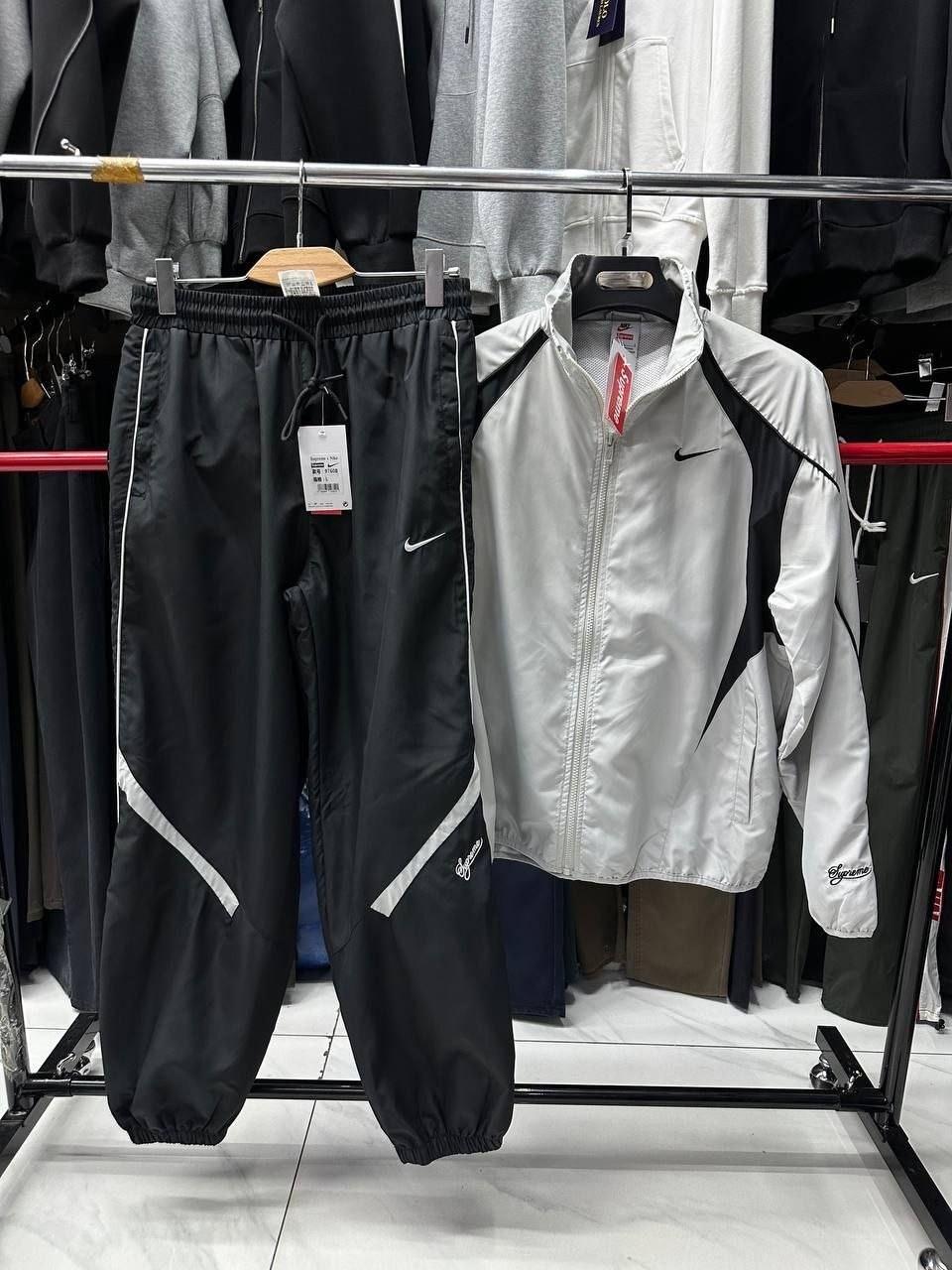 костюмы спортивный puma,спортивный костюм мужской puma,мужской спортивный костюм puma в стиле 90-ых,спортивный костюм puma в стиле 90,костюм мужской puma