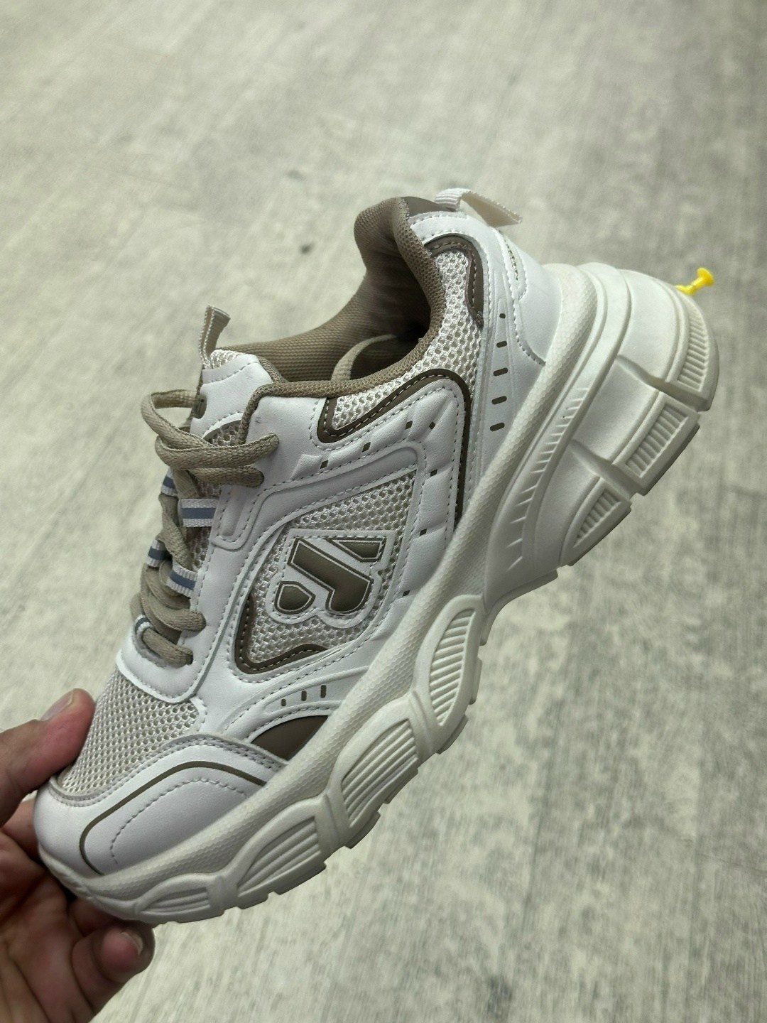 кроссовки женскиe,кроссовки,кроссовка,,повседневные кроссовки