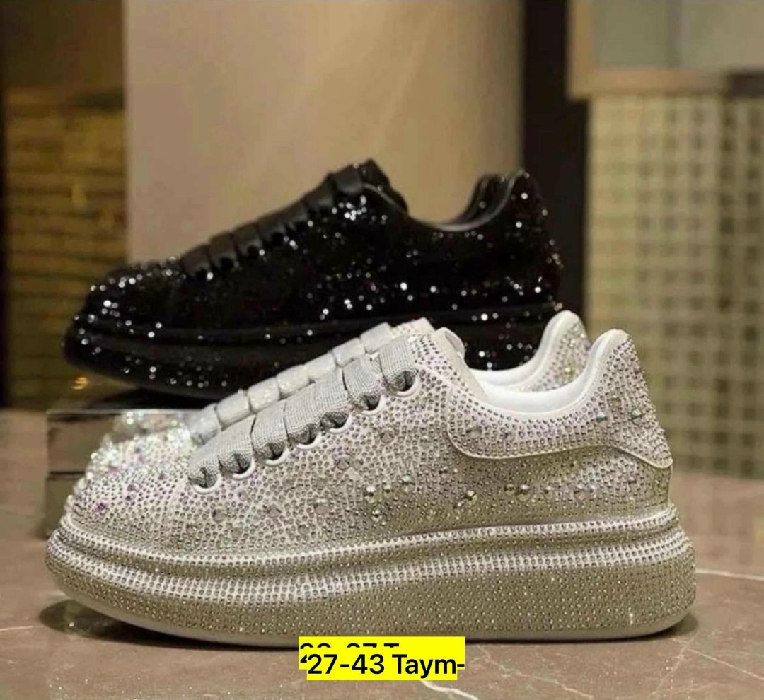 кроссовки со стразами,кроссовки со стразами женские,,кроссовки люксовые,кроссовки 2025