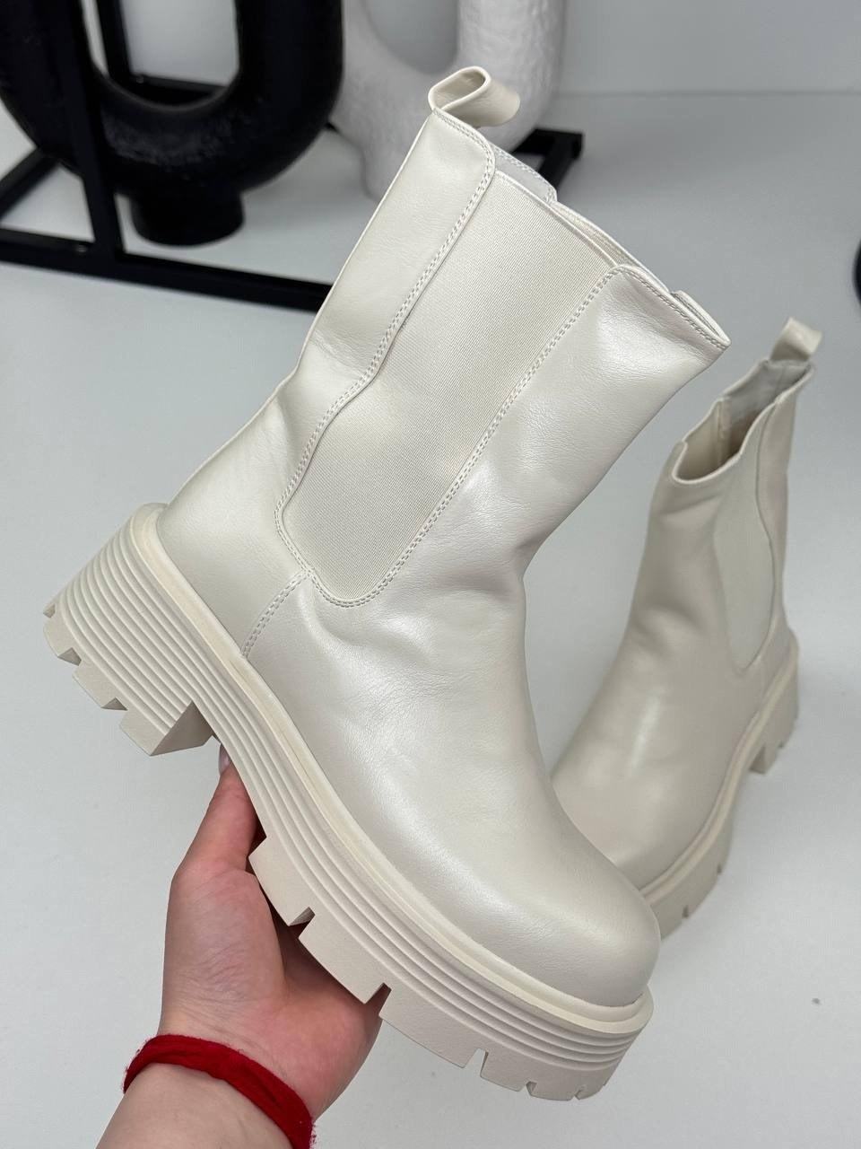 ,ботинки,ботинки женские,берцы баленсиага женские,ботинки бежевые женские весна