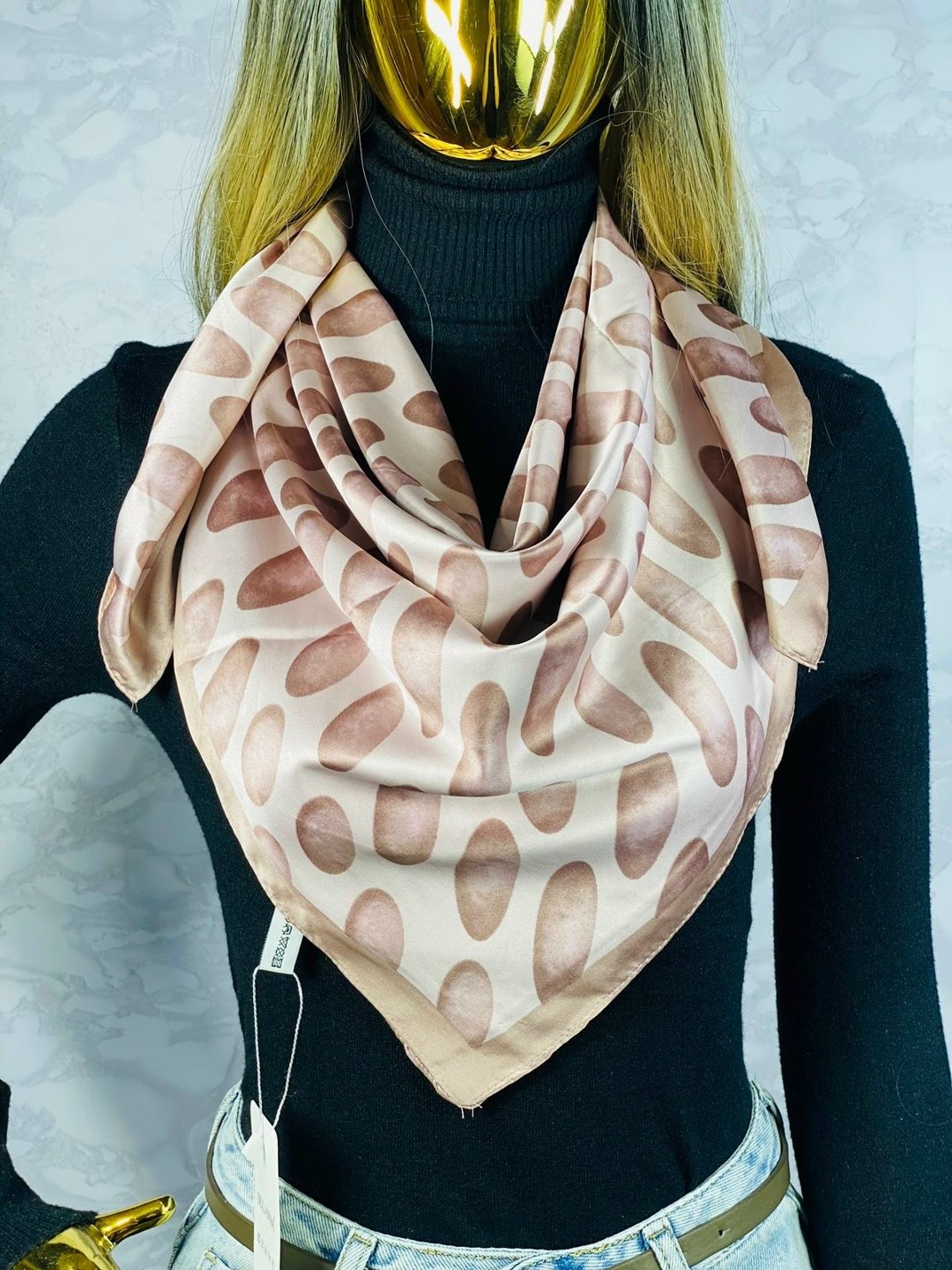 платки шелковые,платки тонки,платки шёлковы на шею,шелковый женский платок,женские платки