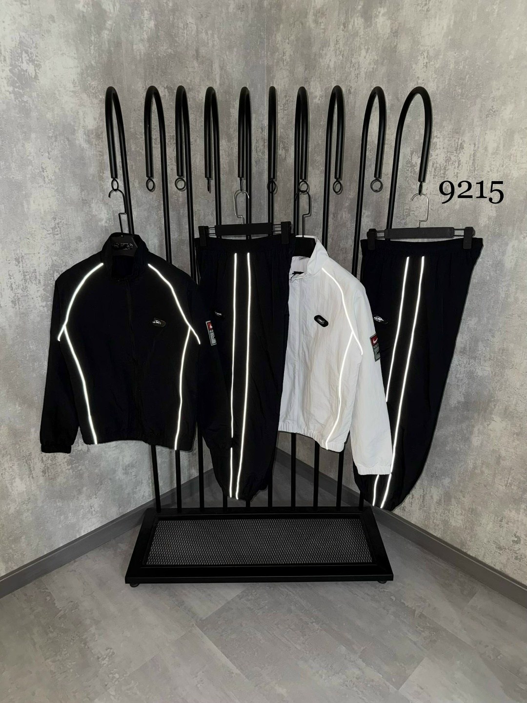 спортивный костюм мужской,спортивный костюм adidas,спортивный костюм,спортивный костюм hugo boss,спортивный костюм мужской спортивный костюм