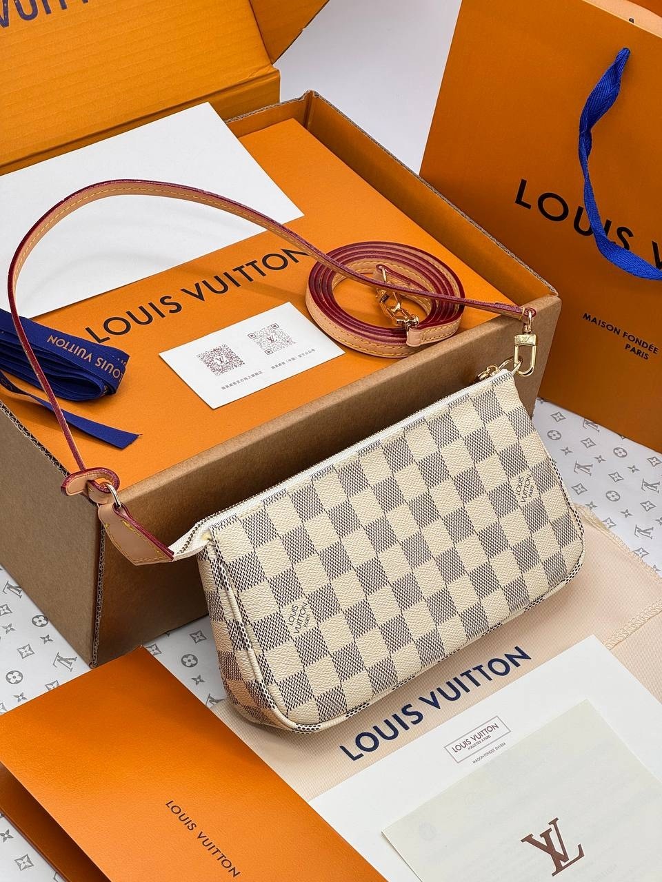 сумка женская louis vuitton,louis vuitton pochette,луи виттон сумка,cумка louis vuitton,клатч луи виттон