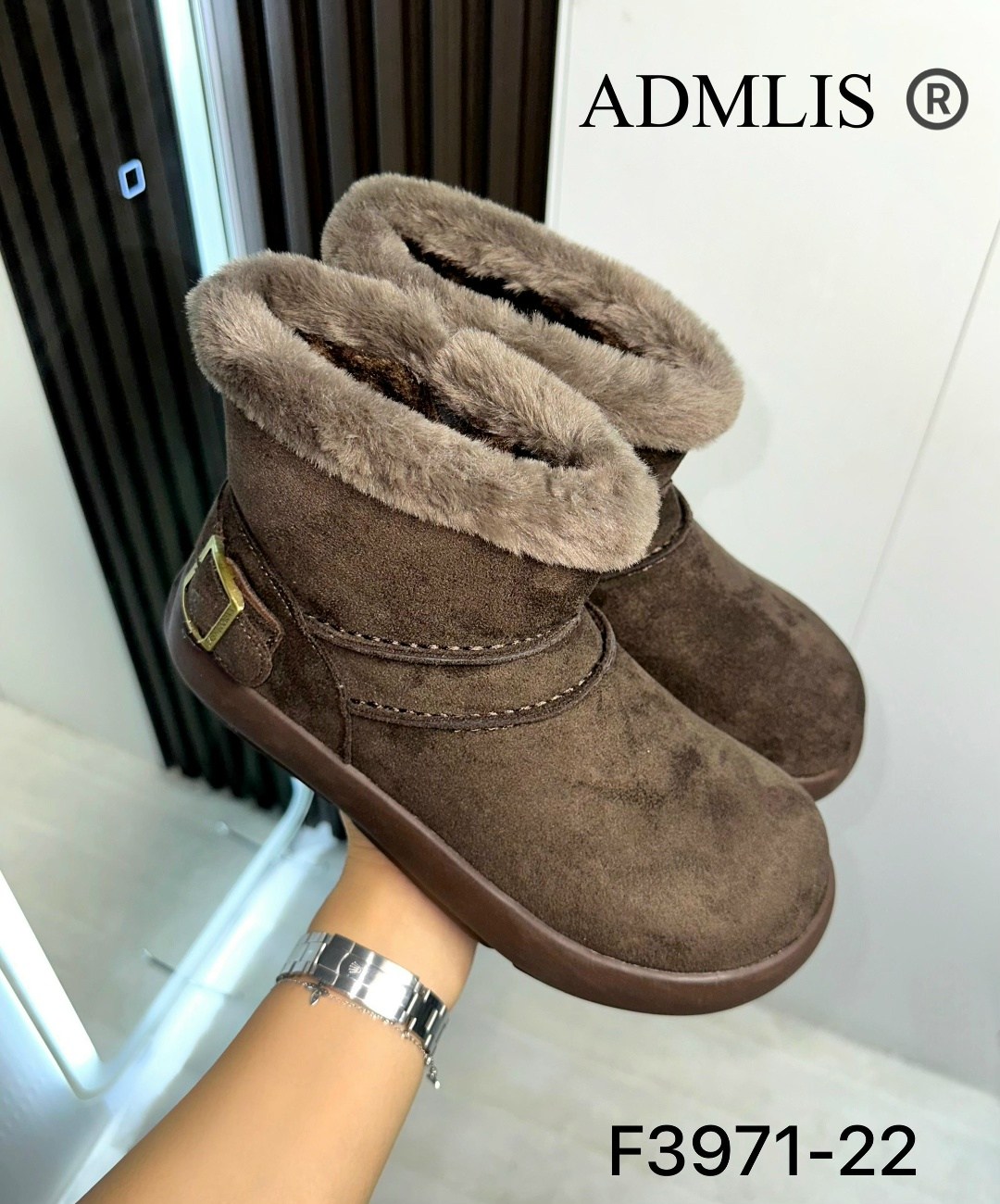 ,женская зимняя ,зимняя ,теплая , угги