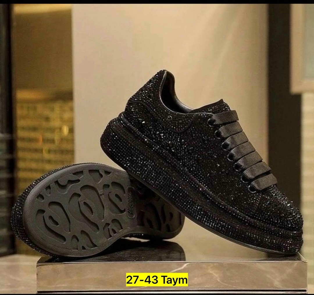 кроссовки со стразами,кроссовки со стразами женские,,кроссовки люксовые,кроссовки 2025