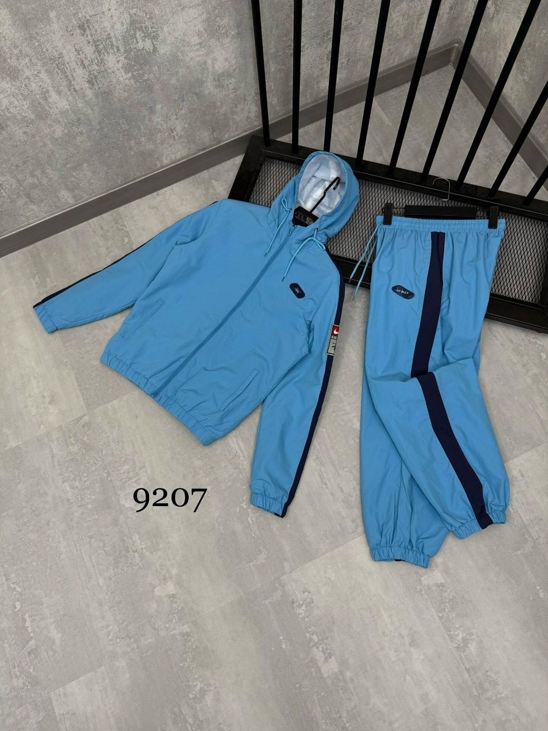 спортивный костюм nike,спортивный костюм nike tracksuit,спортивный костюм,мужские спортивные костюмы,спортивный костюм мужской nike