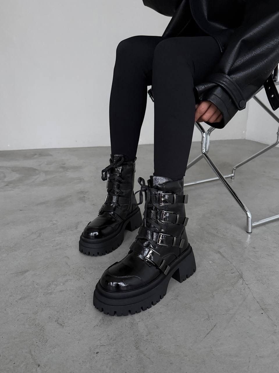 женские ботинки,ботинки на платформе,модные ботинки,ботинки массивные,обуви